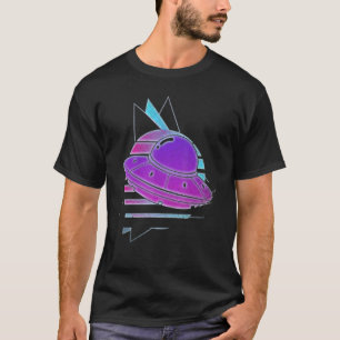90s Vaporwave Ufo Believer Alien Retro Ufo T-Shirt