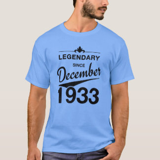 90th Birthday 90 Year Old Born December 1933 Gift  T-Shirt