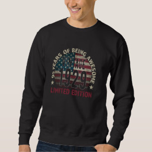 95th Birthday Gift men Vintage born 1929 turning 9 Sweatshirt