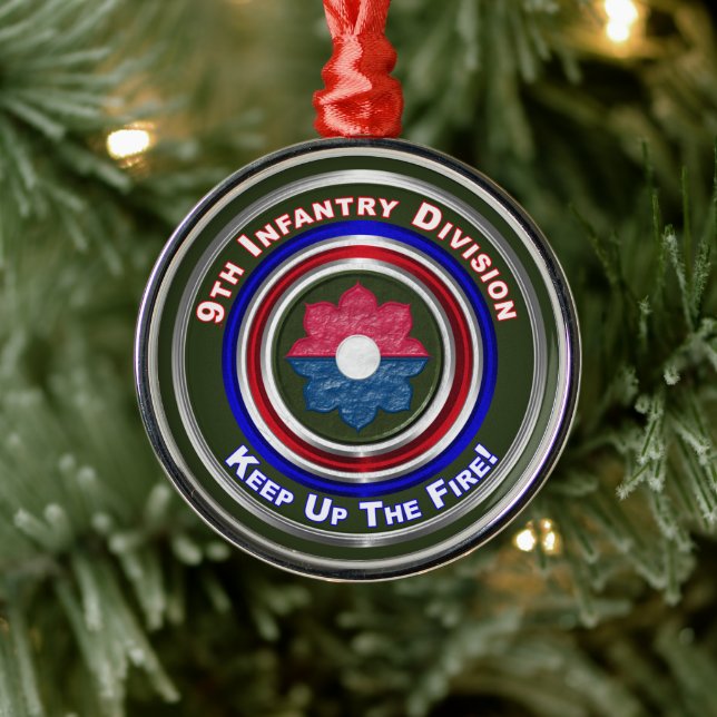 9th Infantry Division Keepsake Christmas Metal Tree Decoration (Tree)