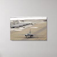 A B-1B Lancer arrives at Eielson Air Force Base