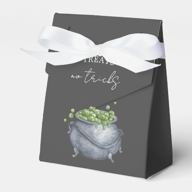A Baby is Brewing Halloween | Treats & No Tricks Favour Box (Front Side)