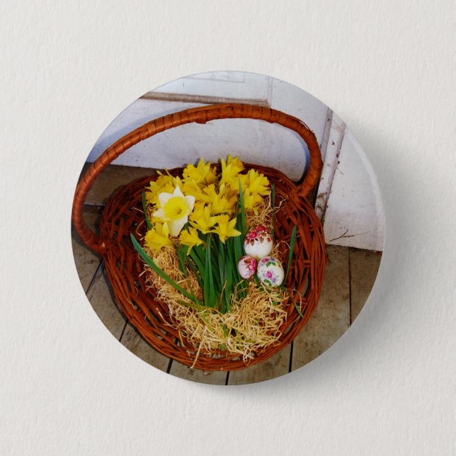 A Basket of Yellow Daffodils and floral Easter Egg 6 Cm Round Badge (Front)