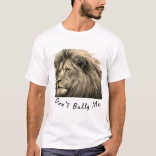 A beautiful and majestic lion T-Shirt