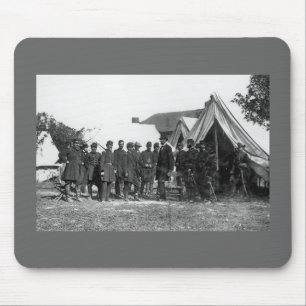 A Civil War Photo - Lincoln Adressing Men Mouse Mat
