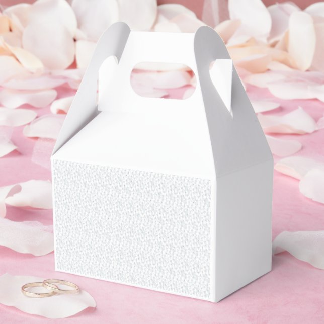 A completely white, featureless surface fills the  favour box (Wedding)