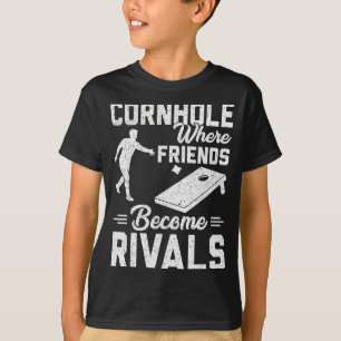 A Couple That Plays Cornhole Together - Valentine’ T-Shirt