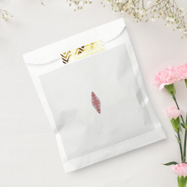 a design of a red and white pattern favour bags (Sealed)