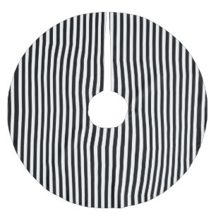 A Elegant Black and White Modern Stripes Brushed Polyester Tree Skirt