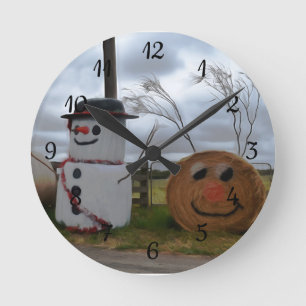 A Farmhouse Christmas Clock