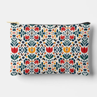 A Fresh Take on Nature Accessory Pouch