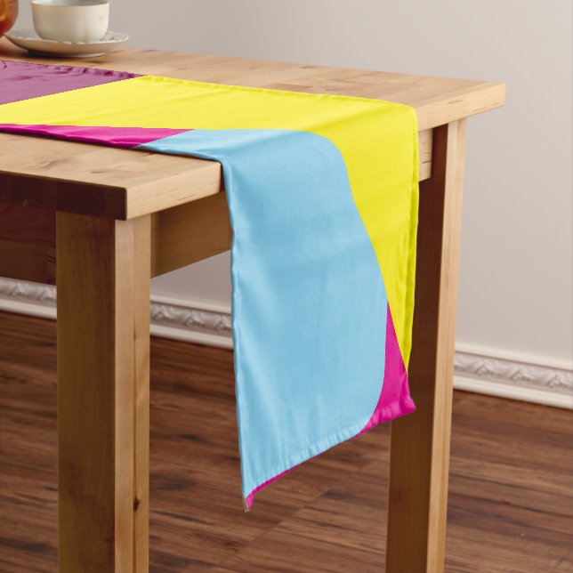 A Geometric Retro Style Design Long Table Runner (In Situ)