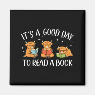 A Good Day to Read A Book Highland Cow Bookworm Magnet