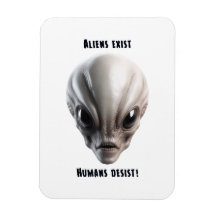 A grey/grey realistic alien for print