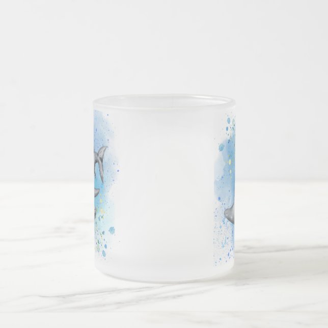 A hammerhead shark on a frosted beer mug (Center)