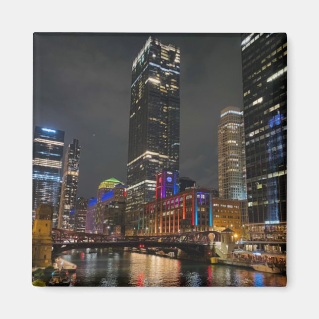 A Hint of Z "Night in the city" magnet (Front)