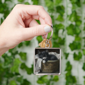 A Kittens Cosy Corner Key Ring