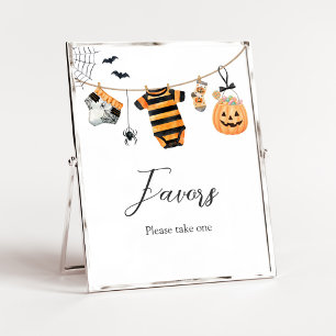 A Little Boo Clothesline Favours Sign