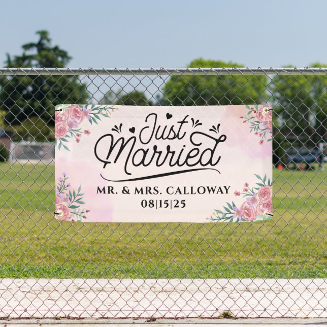 A Little Retro Just Married Car Banner (Insitu)