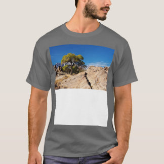 A lone tree in the Alabama Hills TShirt