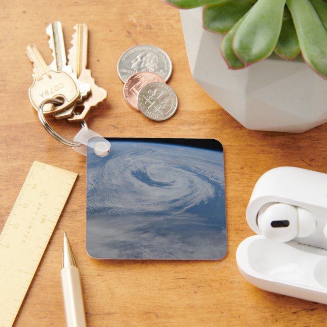 A Mid-Atlantic Low Pressure System. Key Ring (Desk)