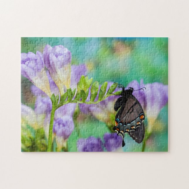 A Monarch Butterfly | Danaus Plexippus Jigsaw Puzzle (Horizontal)