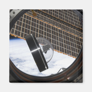 A moon rock 2 magnet