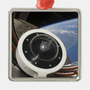 A moon rock metal tree decoration