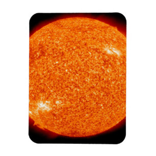 A NEAR VIEW OF THE BEAUTIFUL SUN MAGNET