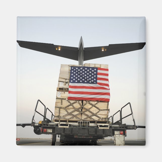 A pallet containing humanitarian relief supplie magnet (Front)