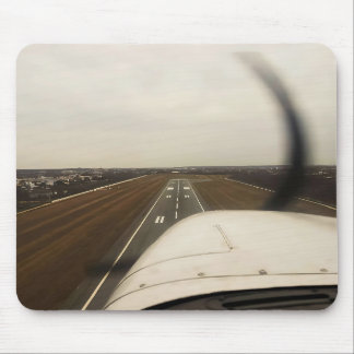 A Pilot's Perspective: Cessna 172 Cockpit Takeoff Mouse Mat