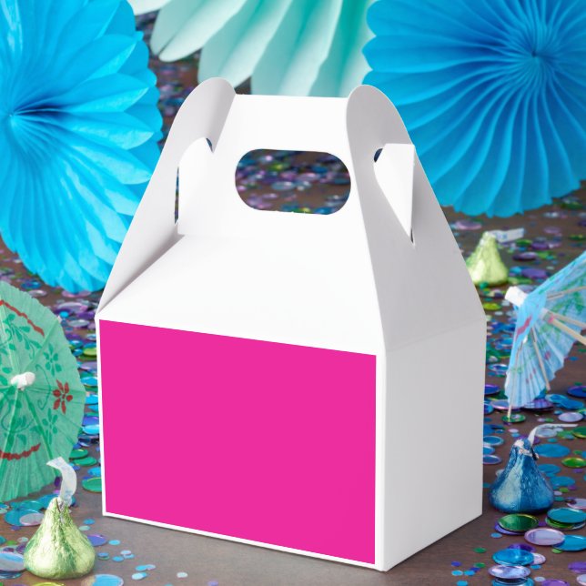 a pink background with a  favour box (Party)