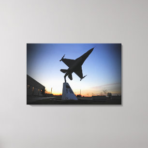 A scale model of an F-16 C Fighting Falcon Canvas Print