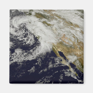 A series of strong storms with fierce winds 2 magnet