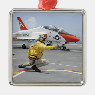 A shooter aboard the aircraft carrier metal tree decoration