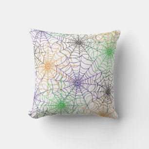 A Simple Halloween Spider's Web Pattern Cushion