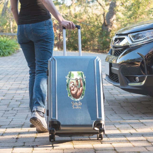 A Sloth Wild Animal Tired (Suitcase Insitu)