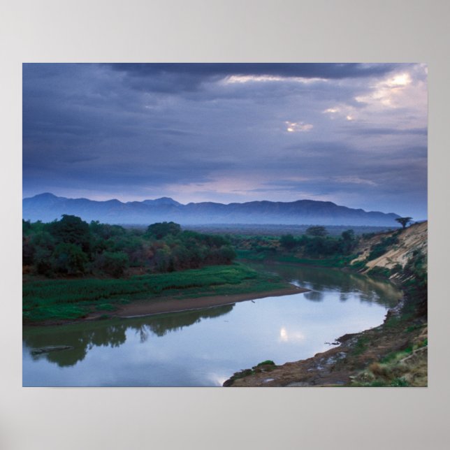 A stormy morning, with threatening clouds poster (Front)