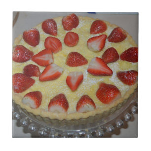 A strawberry cake tile