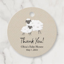 A sweet little lamb favour tag