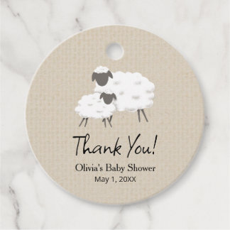 A sweet little lamb favour tag