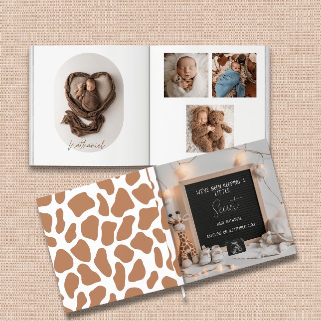 A sweetly sitting giraffe Keepsake baby book (Creator Uploaded)