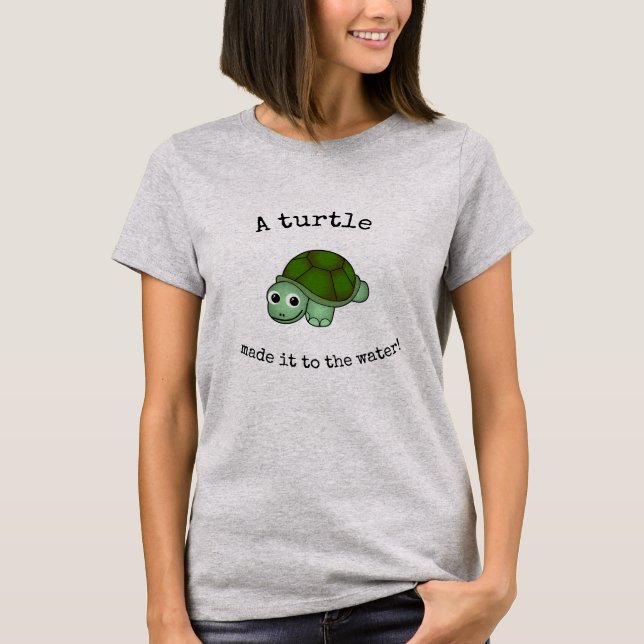 A turtle made it! - gray T-Shirt (Front)