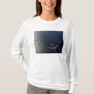 A US Air Force B-52 Stratofortress aircraft 2 T-Shirt