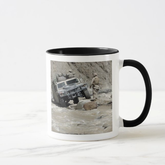 A US Marine guiding the driver of a Humvee Mug (Right)