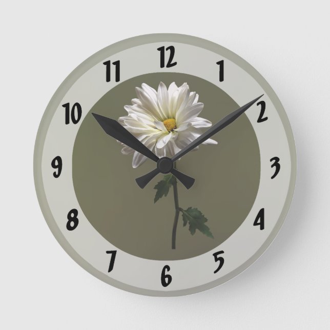 A White Daisy Round Clock (Front)