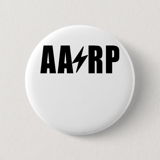 AARP . 6 CM ROUND BADGE (Front)