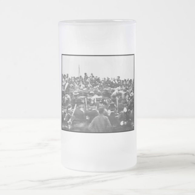 Abe Lincoln Gettysburg Address: End of Civil War Frosted Glass Beer Mug (Center)