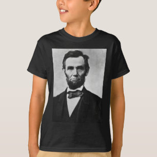 Abraham Lincoln: 16th President of America T-Shirt