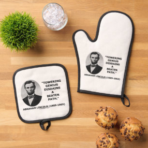 Abraham Lincoln Towering Genius Disdains Beaten Oven Mitt & Pot Holder Set